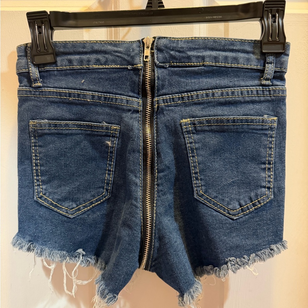 Denim Frayed Hem Women’s Shorts - Dark Blue with zipper back size small